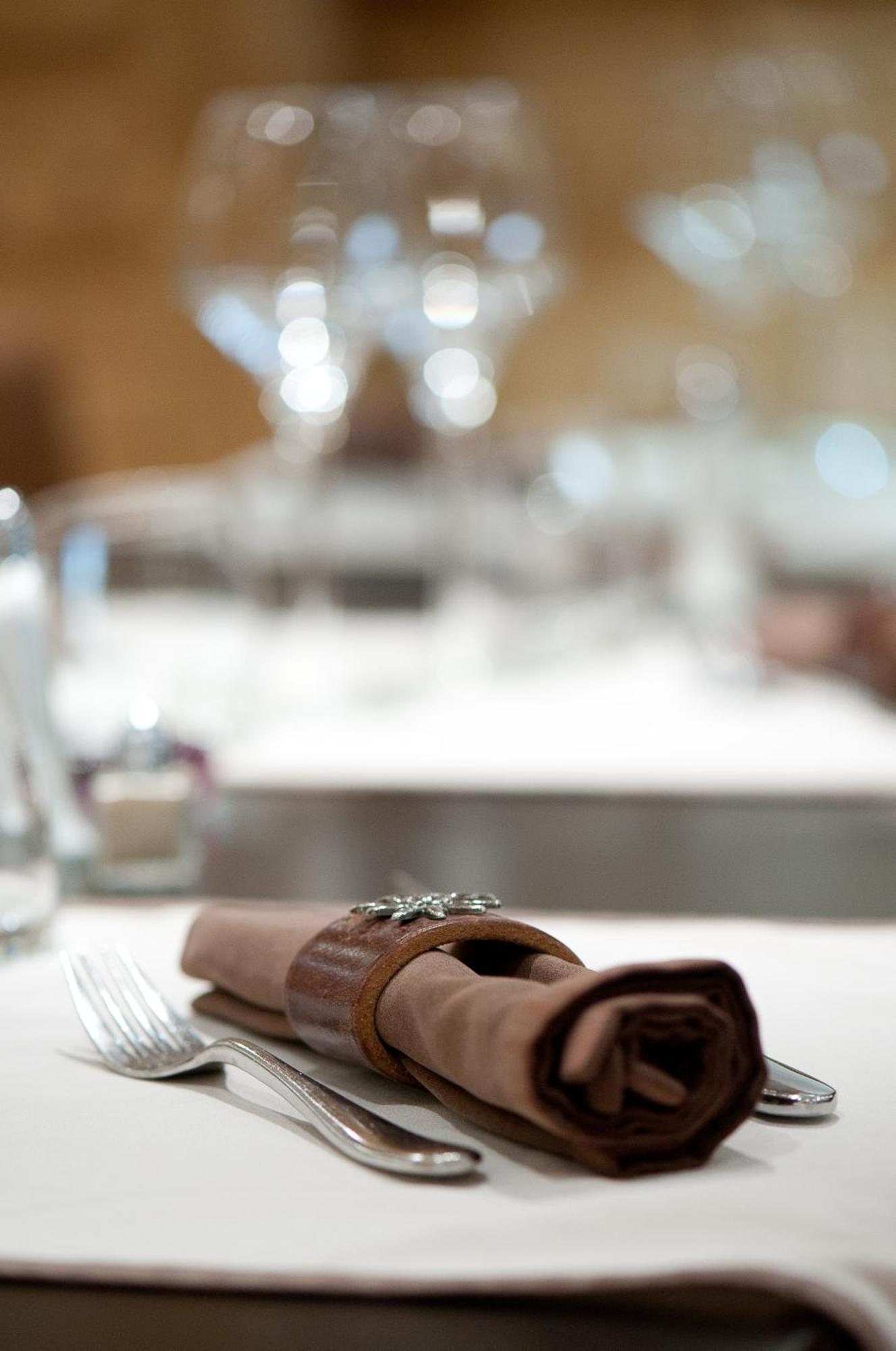 Hotel Du Commerce Thônes Zewnętrze zdjęcie